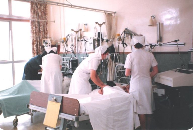 Who Dreads Surgery? Medical Missionaries of Mary